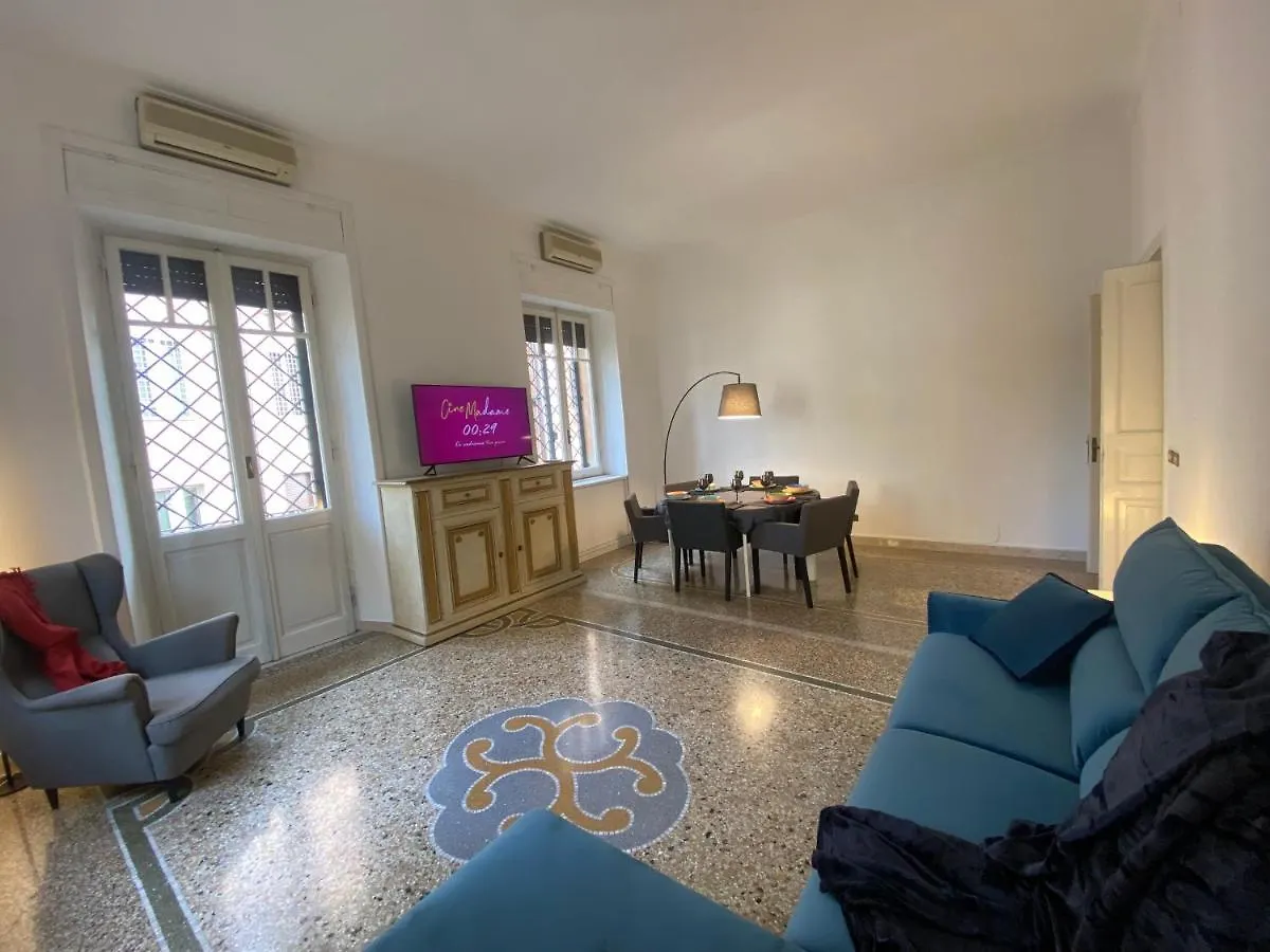 Bear House Apartment Rome Italy